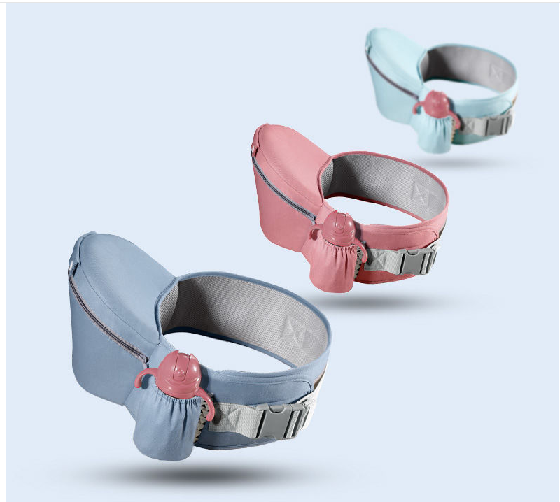Two baby walkers, one pink and one blue, on a light blue background. bleu ribbon baby
