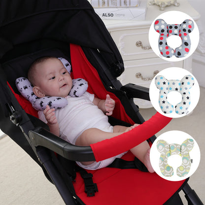 Baby in a stroller with a soft toy, surrounded by close-up images of the toy. U-Shaped Baby Neck Support Pillow bleu ribbon baby