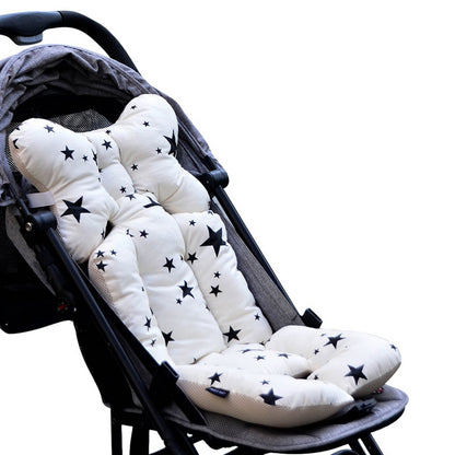 White baby seat cover with black star patterns on a stroller  bleu ribbon