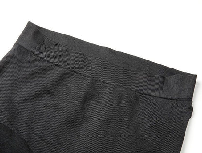 Close-up of a dark gray fabric with a white background bleu ribbon