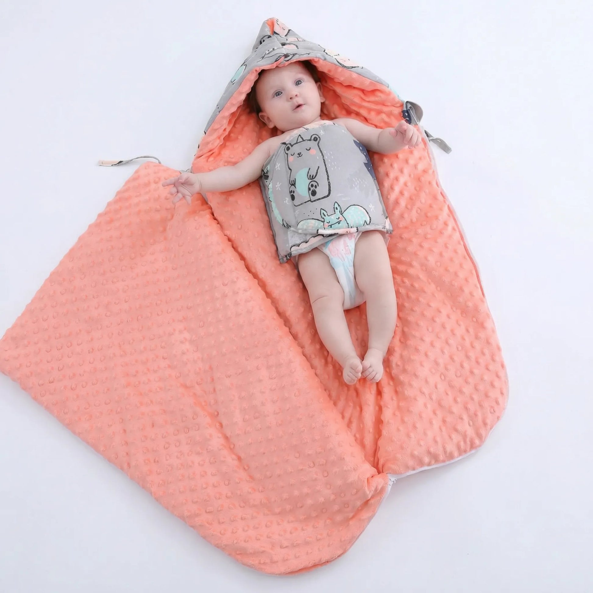 BleuRibbon Baby fleece stroller quilt with hood