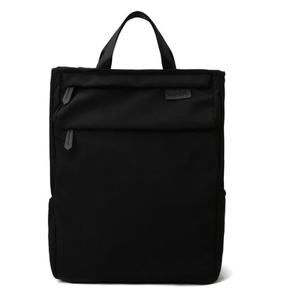 Durable waterproof Oxford fabric of the mummy bag resisting water splashes.